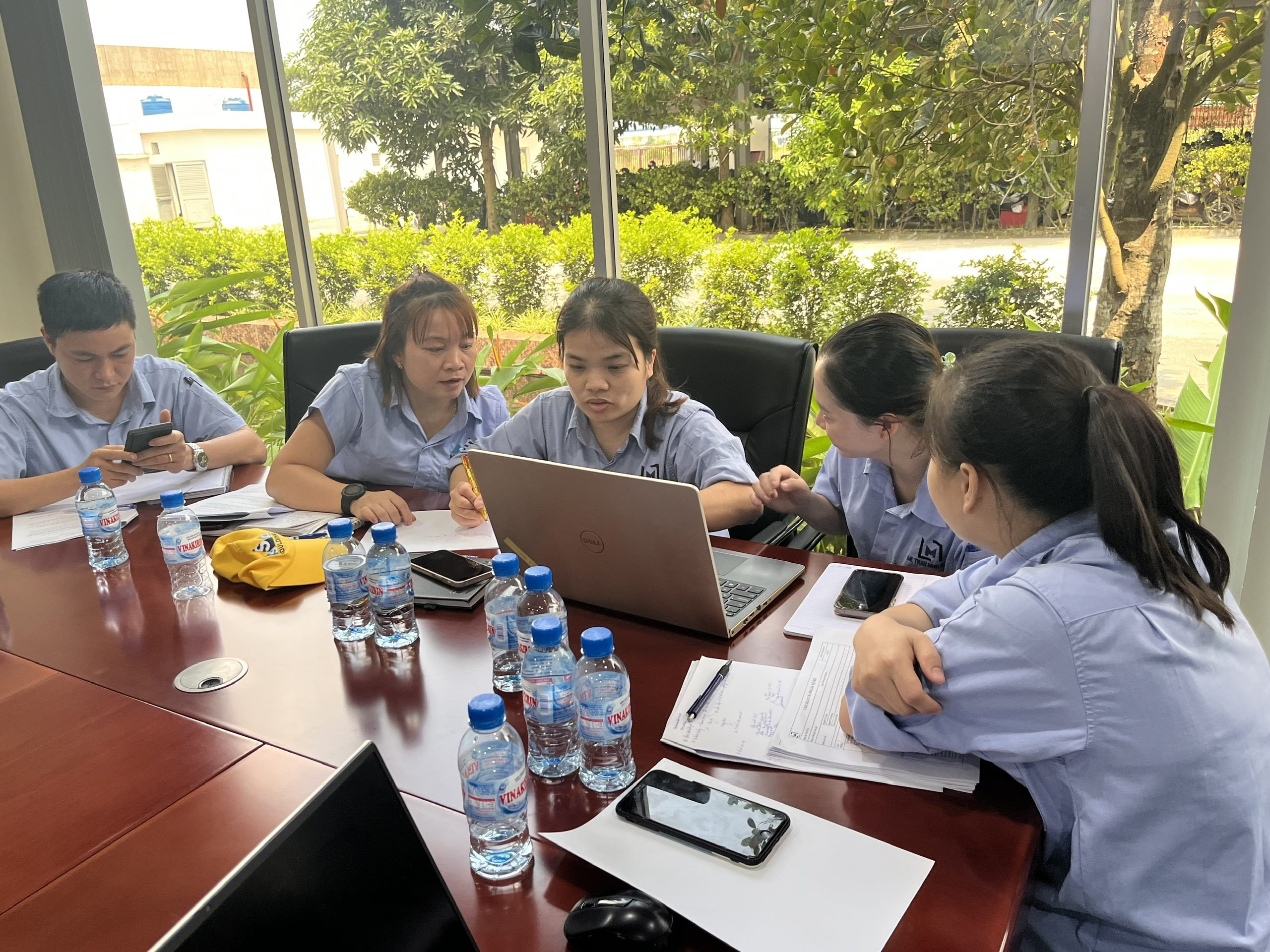 Hoạt động tư vấn và đào tạo AWD Việt Nam
